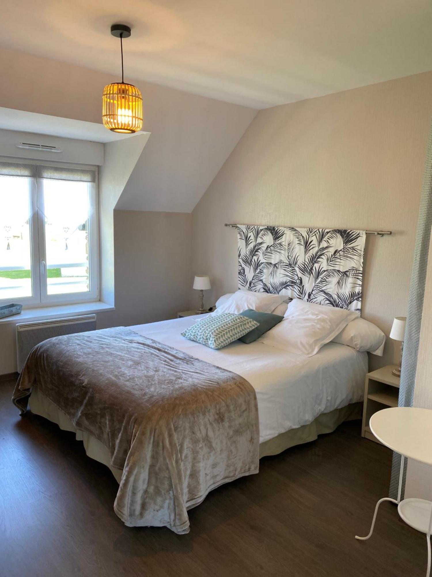 Le Relais De La Hardiesse 6Km Mont St Michel - Chambres Doubles - Suite Spa Privatif Courtils Exteriör bild