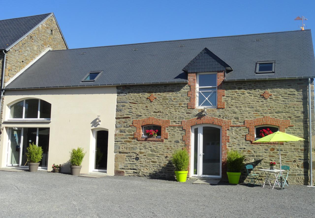 Le Relais De La Hardiesse 6Km Mont St Michel - Chambres Doubles - Suite Spa Privatif Courtils Exteriör bild