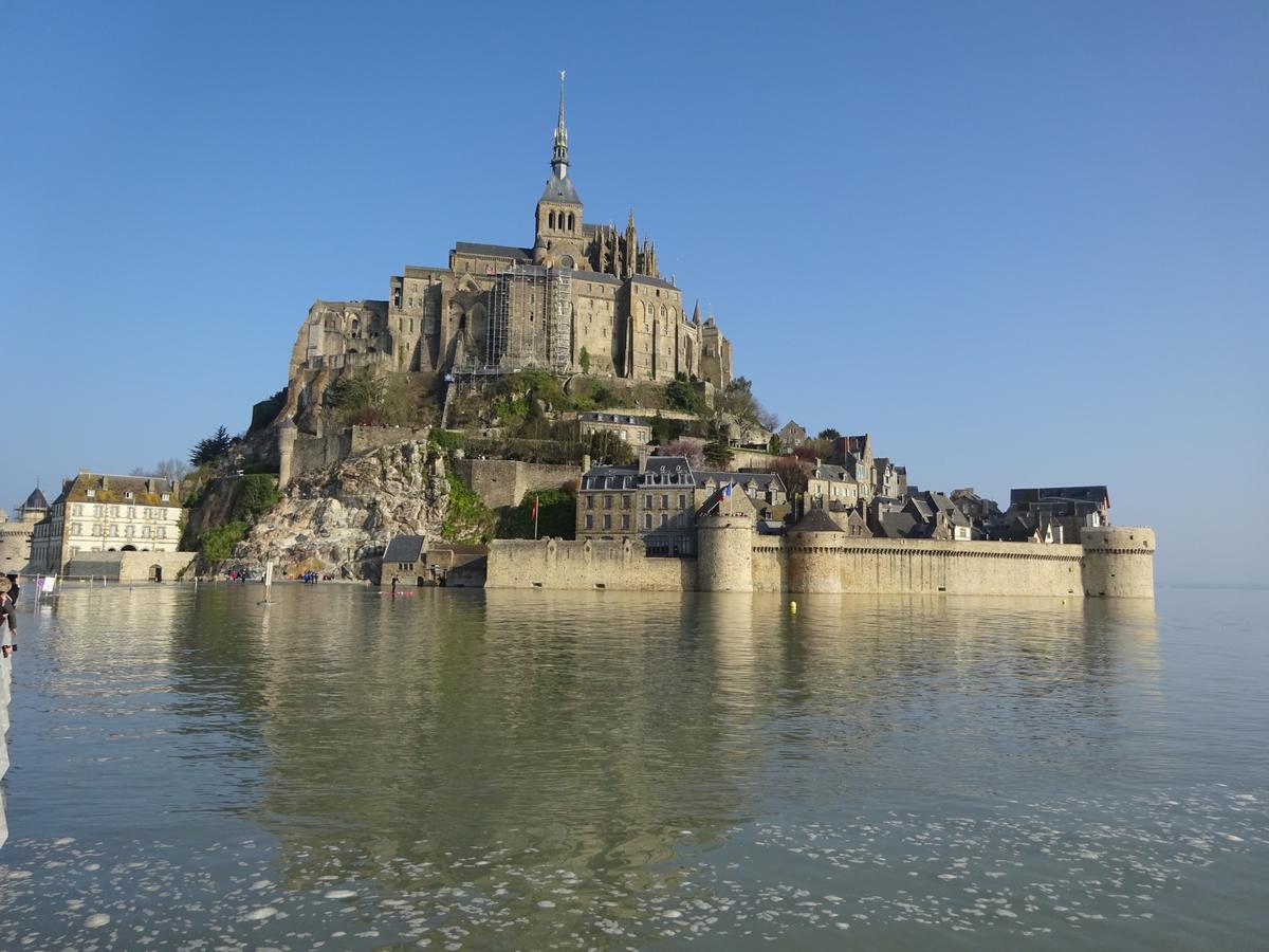 Le Relais De La Hardiesse 6Km Mont St Michel - Chambres Doubles - Suite Spa Privatif Courtils Exteriör bild